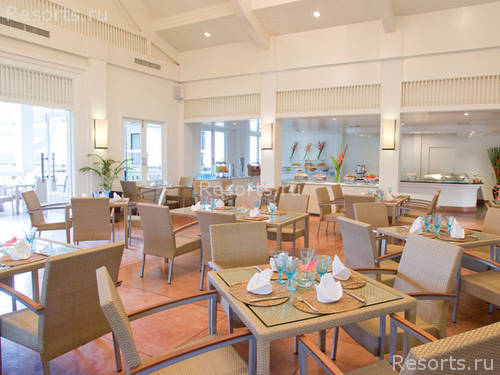 Centara Kata Resort 20